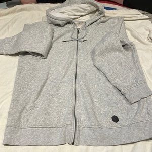 Women’s hyper dry hoodie from Wind River.